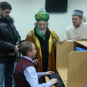 Верховный муфтий Талгат Таджуддин посетил мечеть «Ярдэм» г.Казани - Региональное духовное управление мусульман свердловской области, Екатеринбург