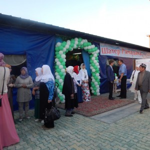  «Шатер Рамадана» распахнул для гостей свои двери - Региональное духовное управление мусульман свердловской области, Екатеринбург